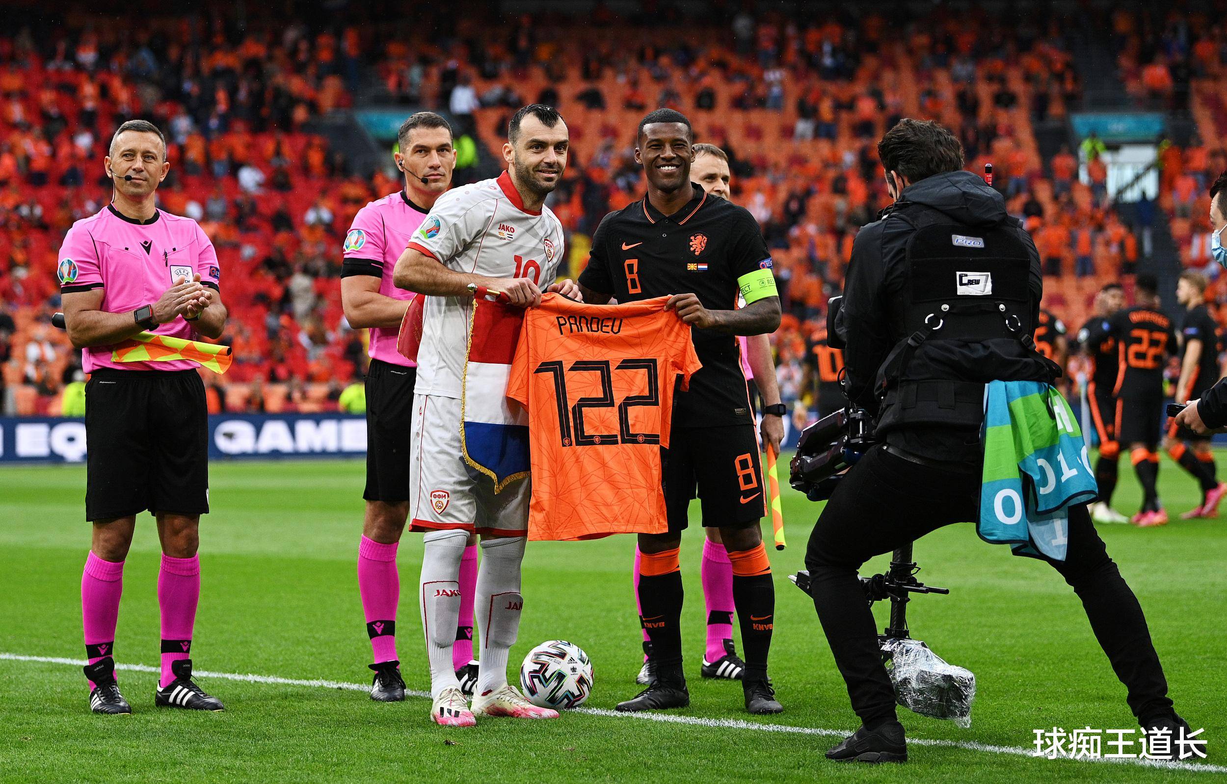 马耳他队在欧预赛比赛中迎来胜利,表现亮眼 马耳他队在欧预赛比赛中迎来胜利,表现亮眼