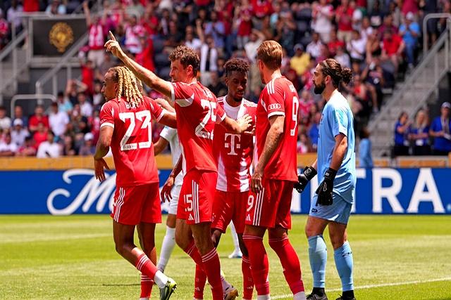 开云体育APP下载-拜仁慢热取胜，多特蒙德遭遇失利，士气大振