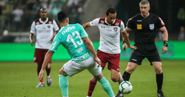 进攻端持续疲软，球队需寻求解决方案，引发热议