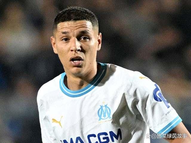 南特主场逆袭马赛,赢得令人振奋的胜利,表现亮眼 南特主场逆袭马赛,赢得令人振奋的胜利,表现亮眼