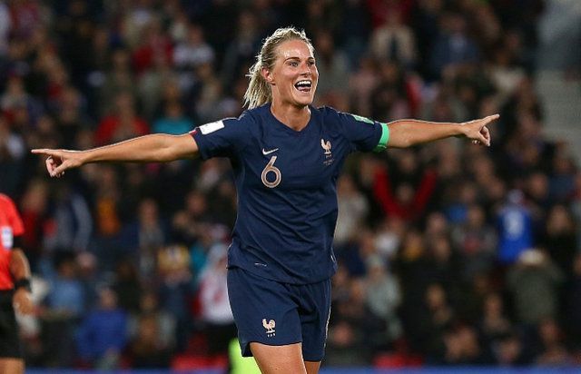 韩国队力克法国队,马琳状态火热 韩国队力克法国队,马琳状态火热