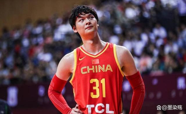 爵士力克国王，王哲林状态火热