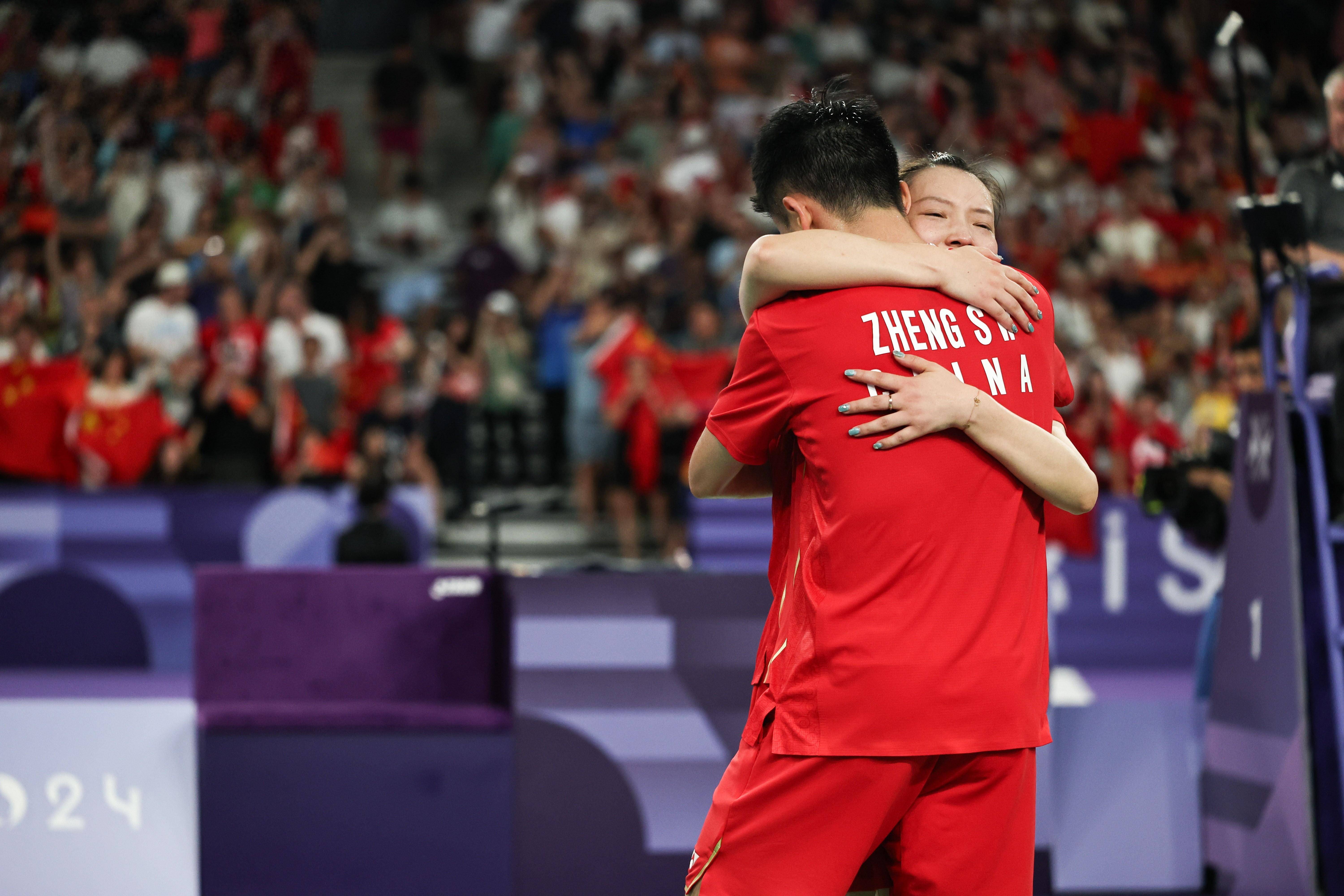 开云体育APP下载-中国队完胜韩国队，郑思维点燃赛场